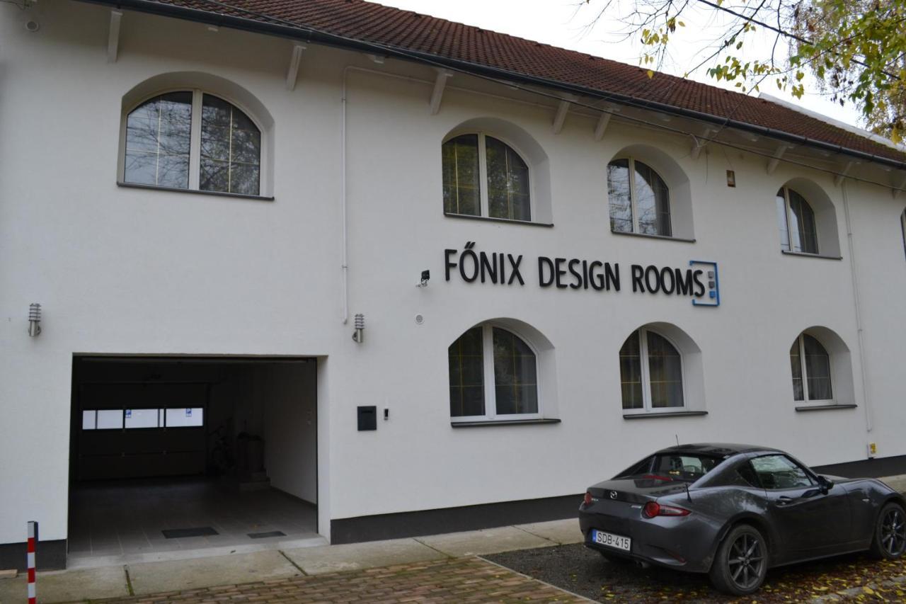Fonix Design Rooms Debreţin Exterior foto