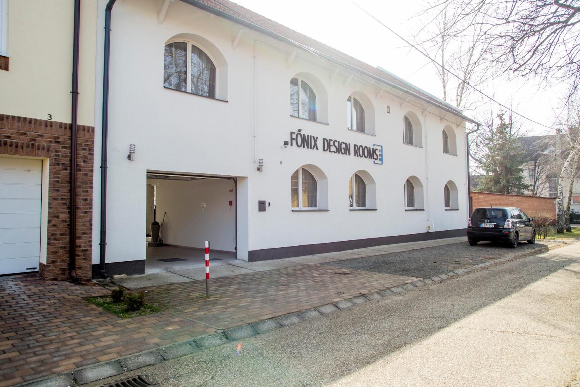 Fonix Design Rooms Debreţin Exterior foto